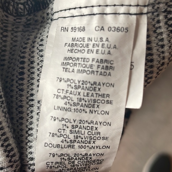 Karen Kane knit dress with faux leather details size Large - Picture 5 of 5